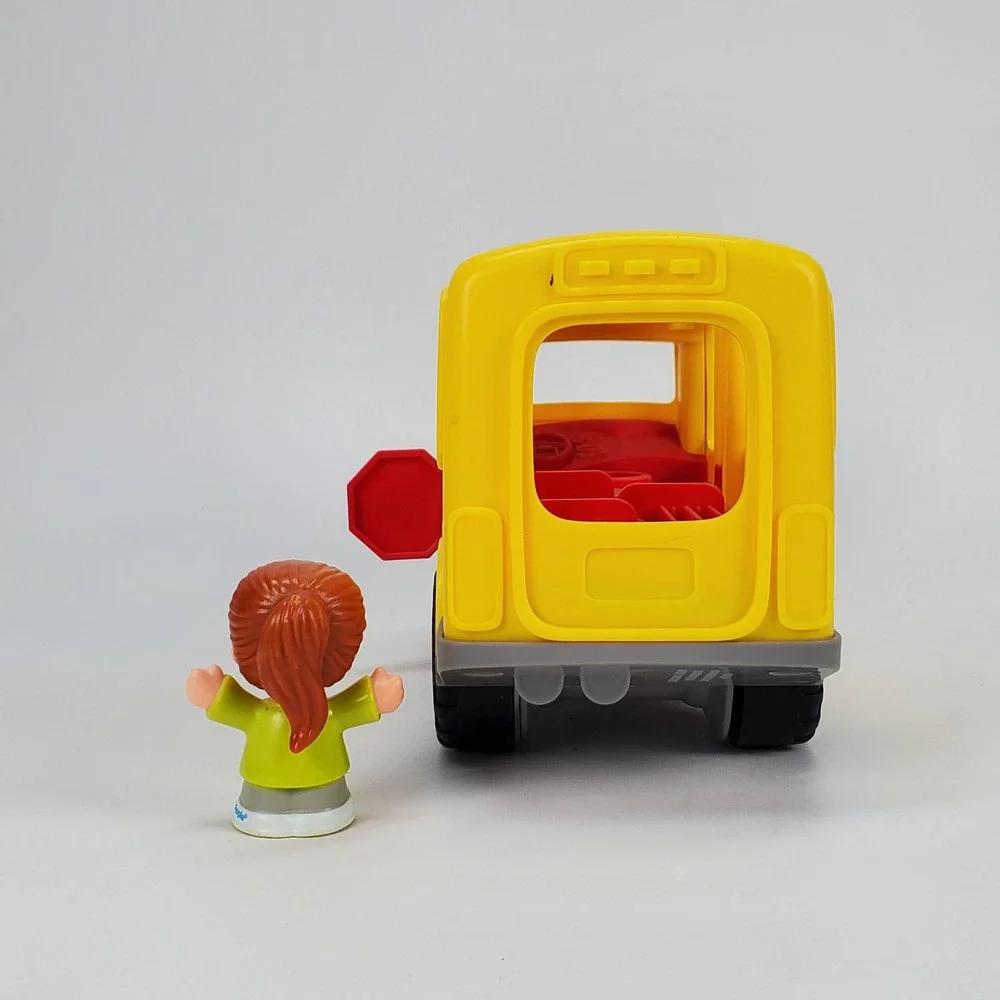 Fisher-Price Little People Sit with Me School Bus Yellow Musical Toy with Figure